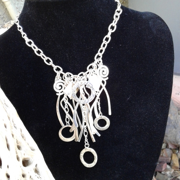 Sterling Silver Wow! STATEMENT NECKLACE - Picture 6 of 10